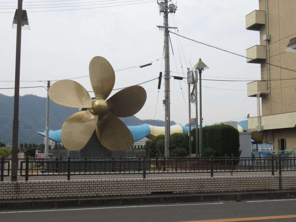巨大スクリュー@三原港