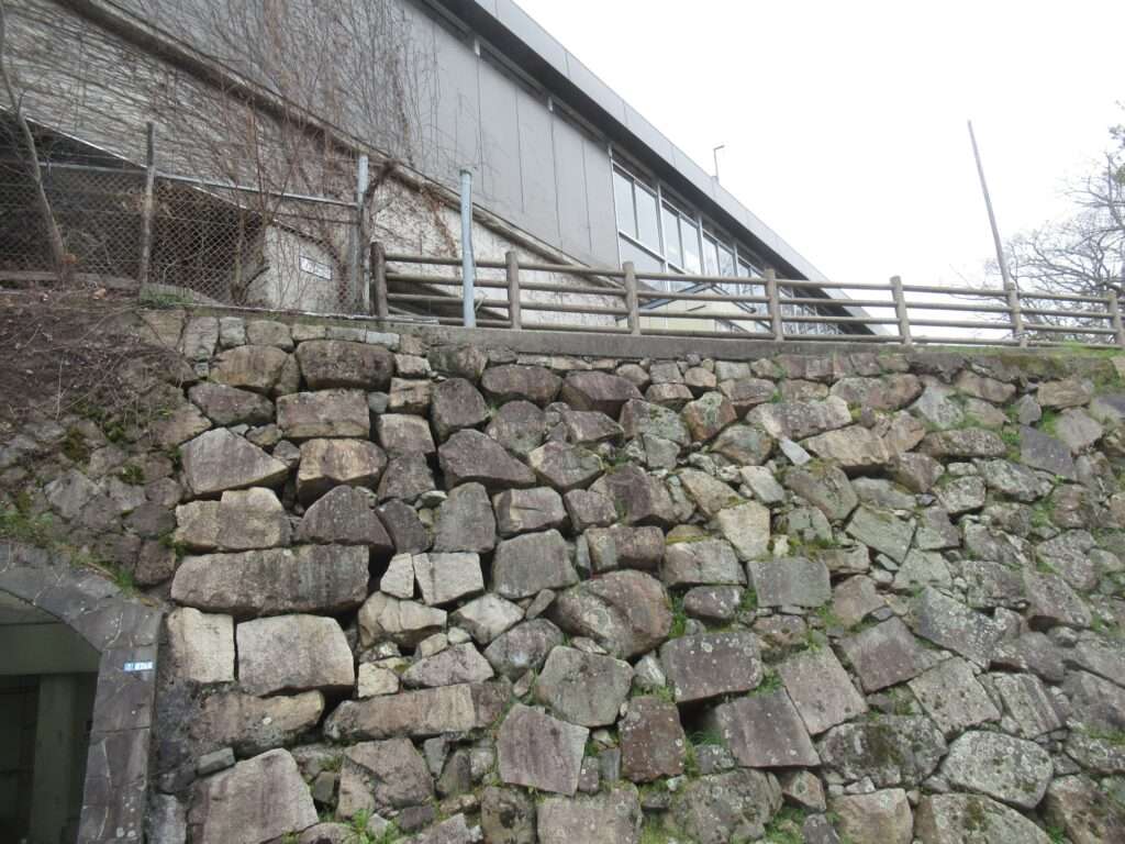 三原城跡口@三原駅