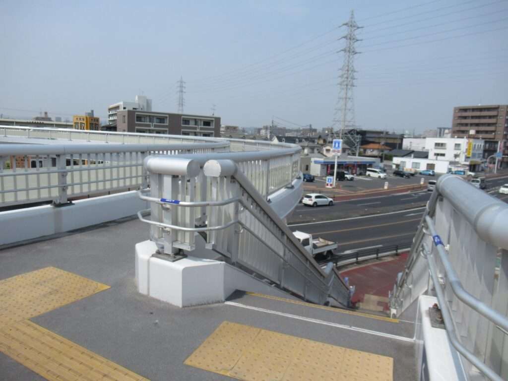 円形歩道橋@十日市