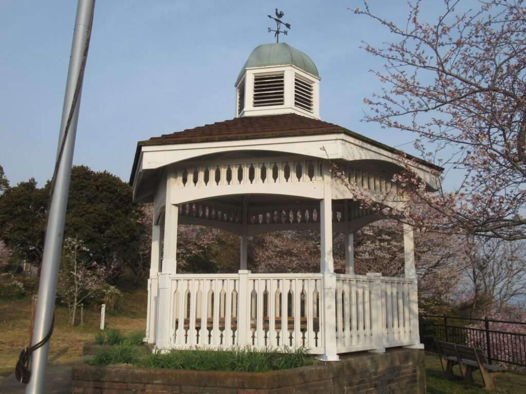 ガゼボ@眉山公園