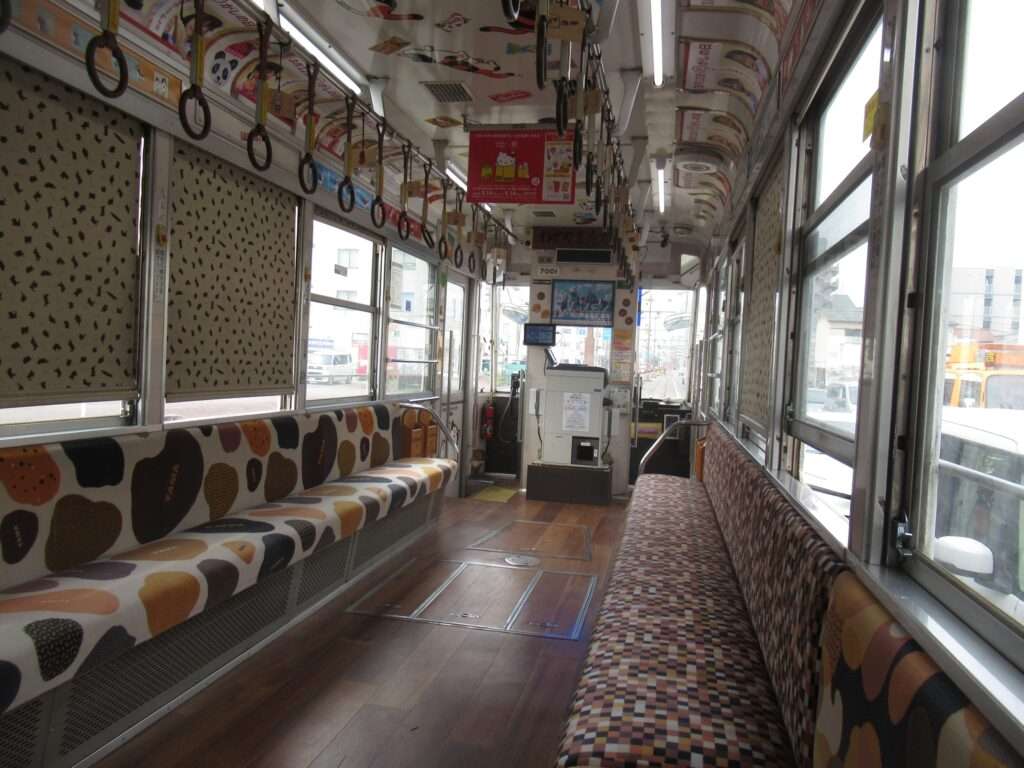 たま＆だがし電車@清輝橋