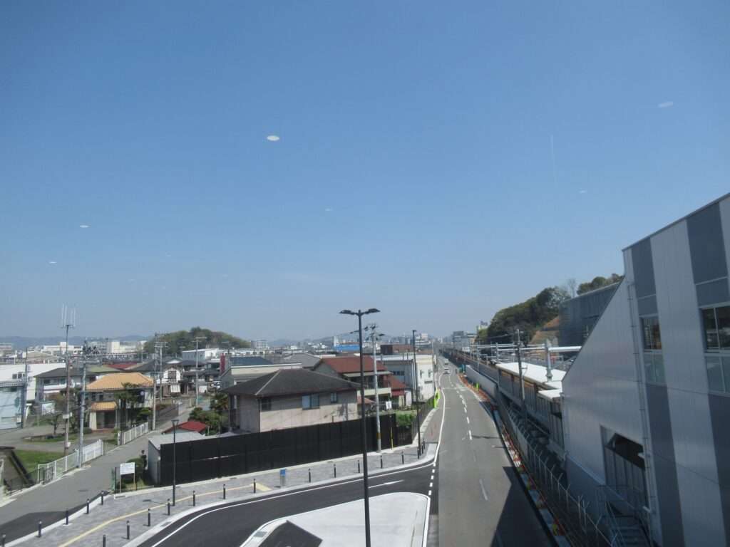 手柄山平和公園駅(JR西日本)