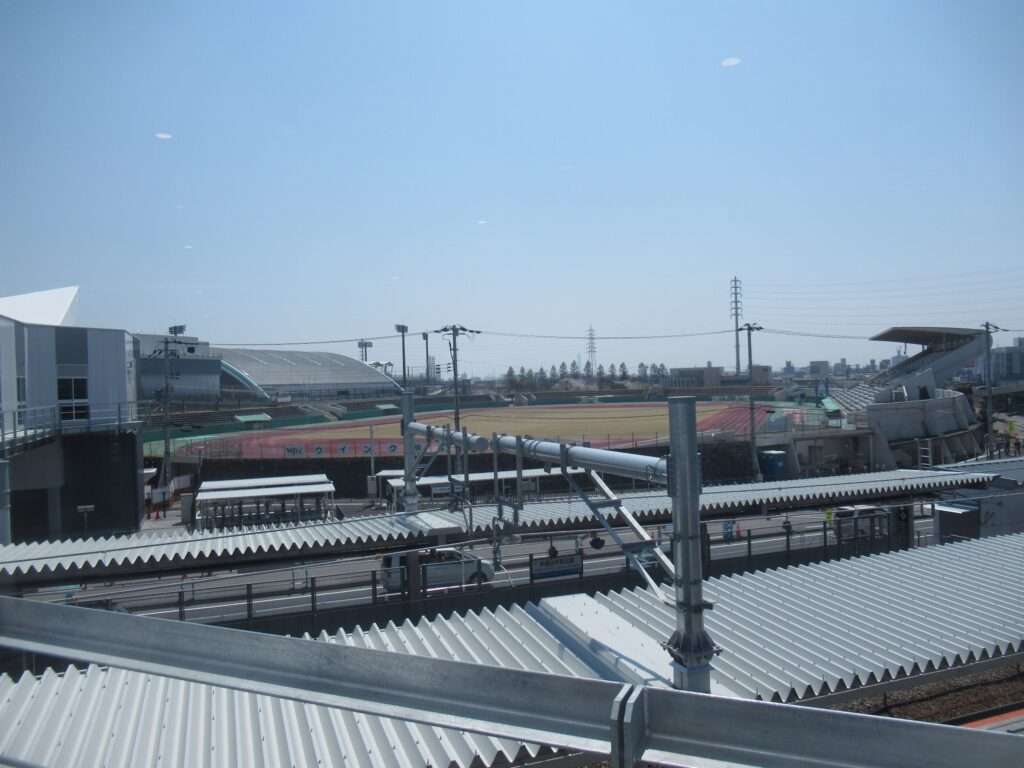 手柄山平和公園駅(JR西日本)