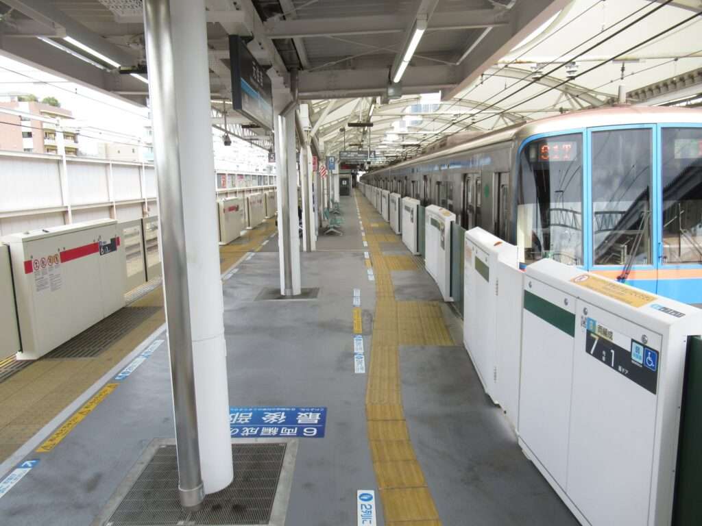 元住吉駅(東急電鉄)