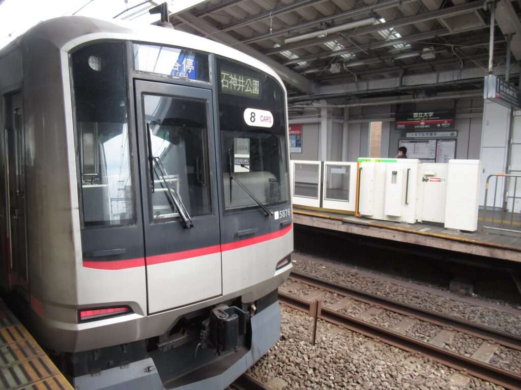 都立大学駅(東急電鉄)