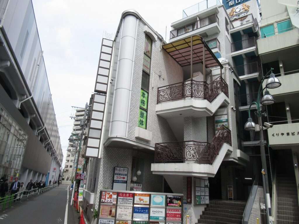 都立大学駅(東急電鉄)