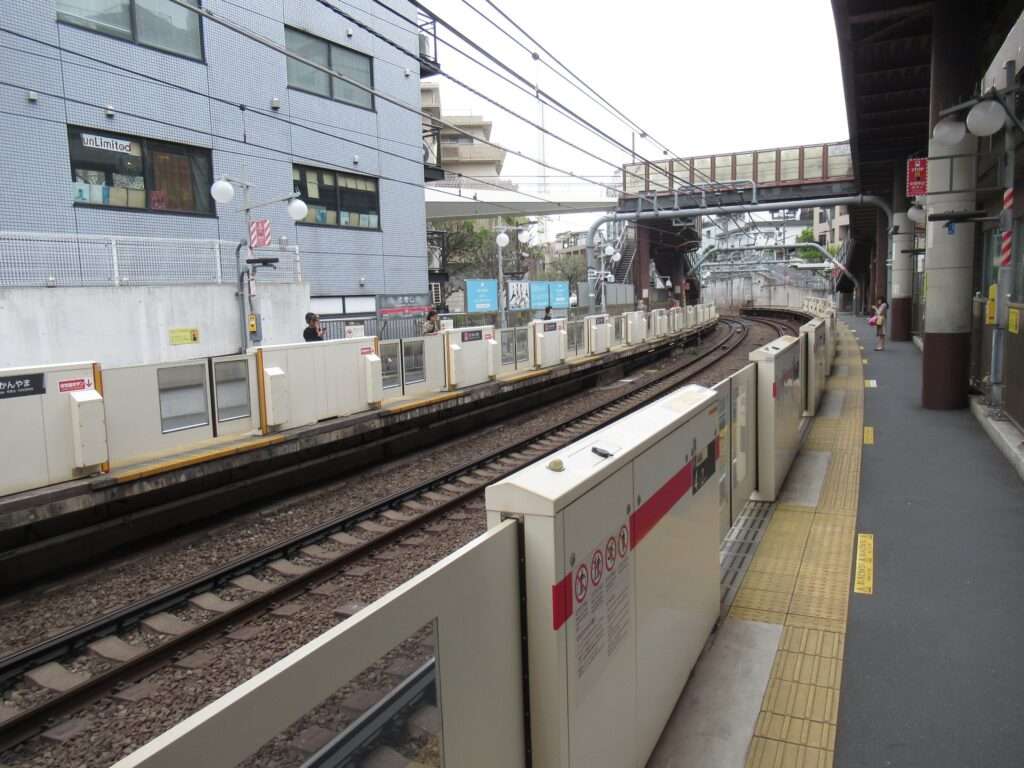 代官山駅(東急電鉄)