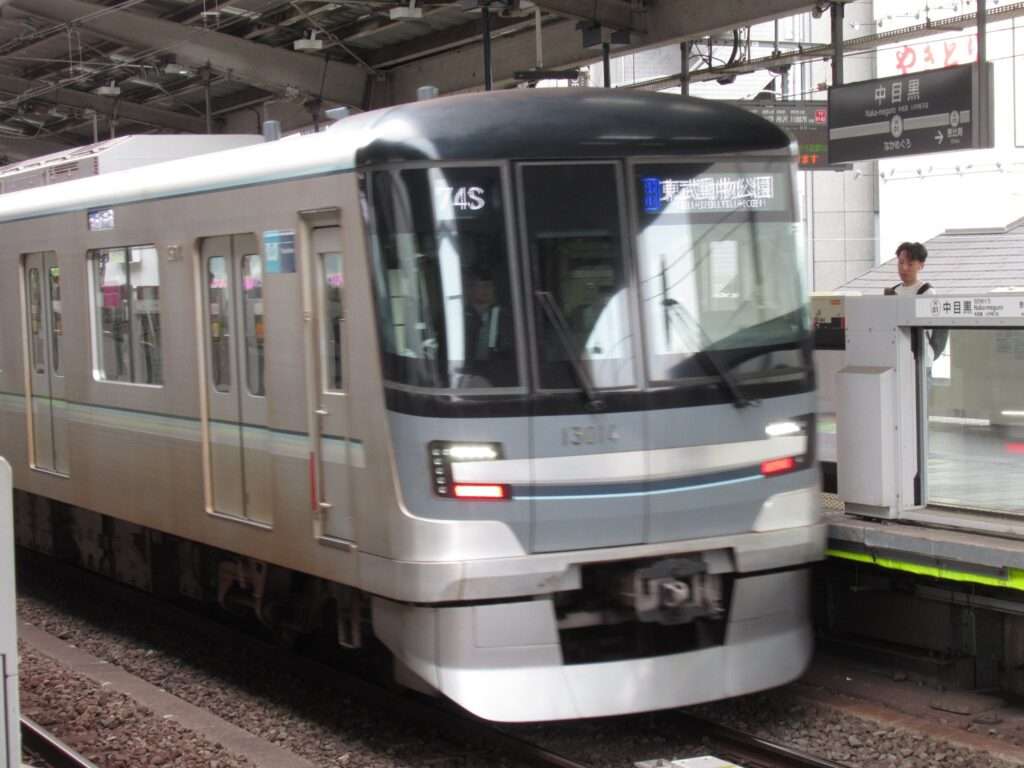 中目黒駅(東急電鉄・東京メトロ)