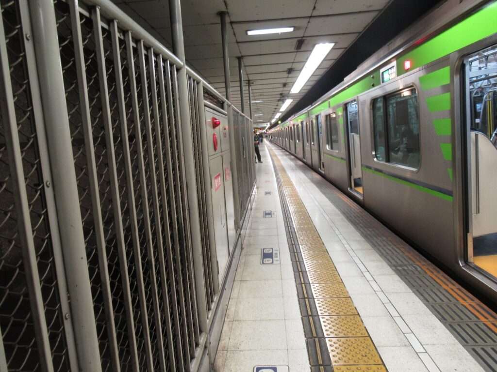 初台駅(京王電鉄)