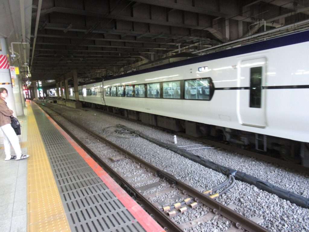 新宿駅(JR東日本)