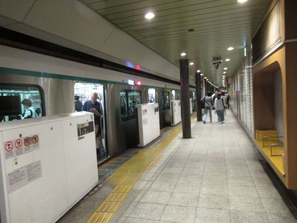 駒沢大学駅(東急電鉄)