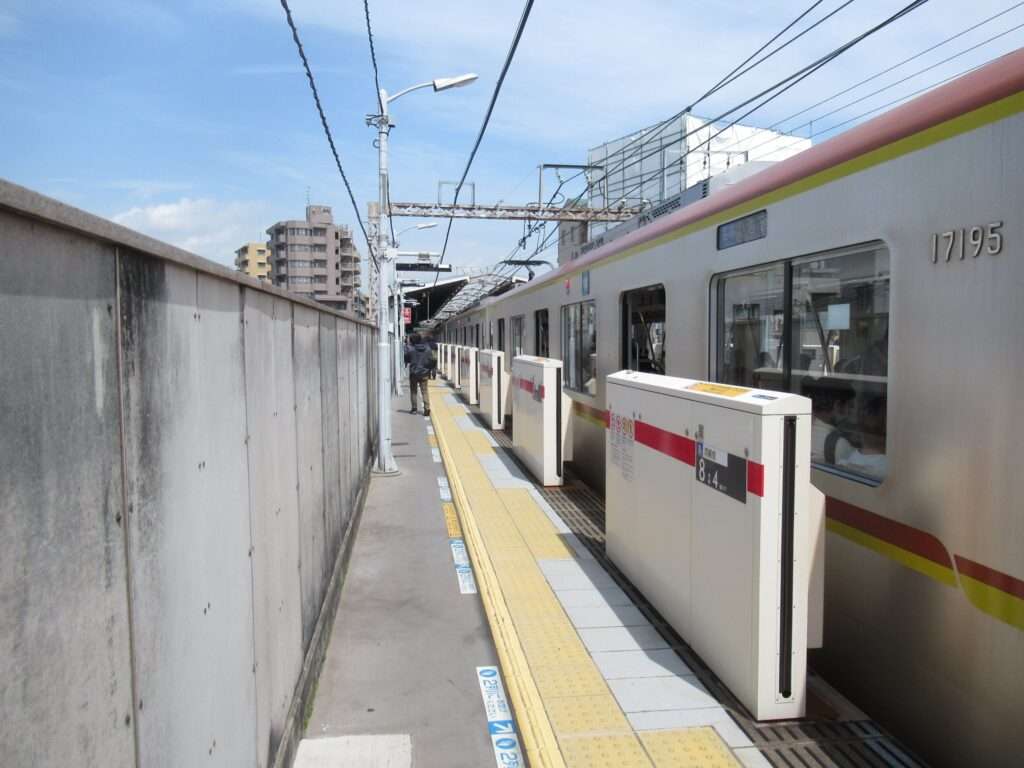 東白楽駅(東急電鉄)