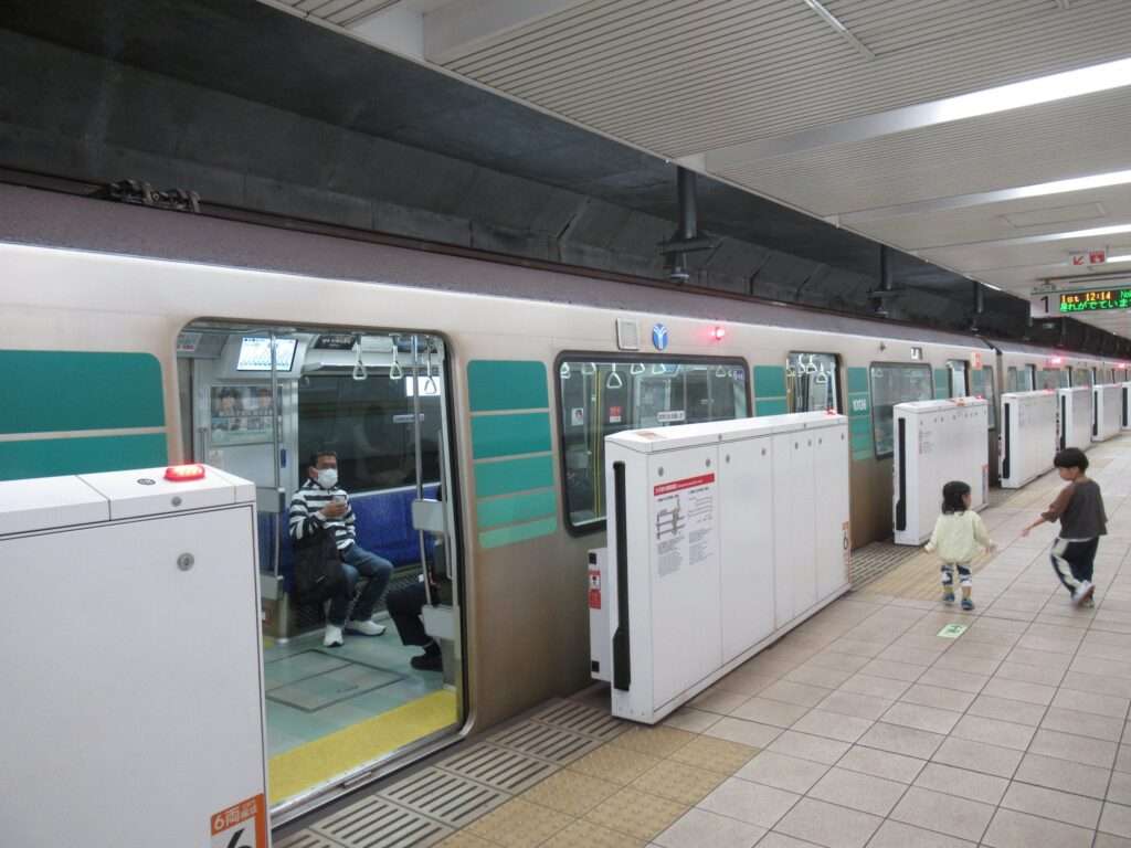 高田駅(横浜市営地下鉄)