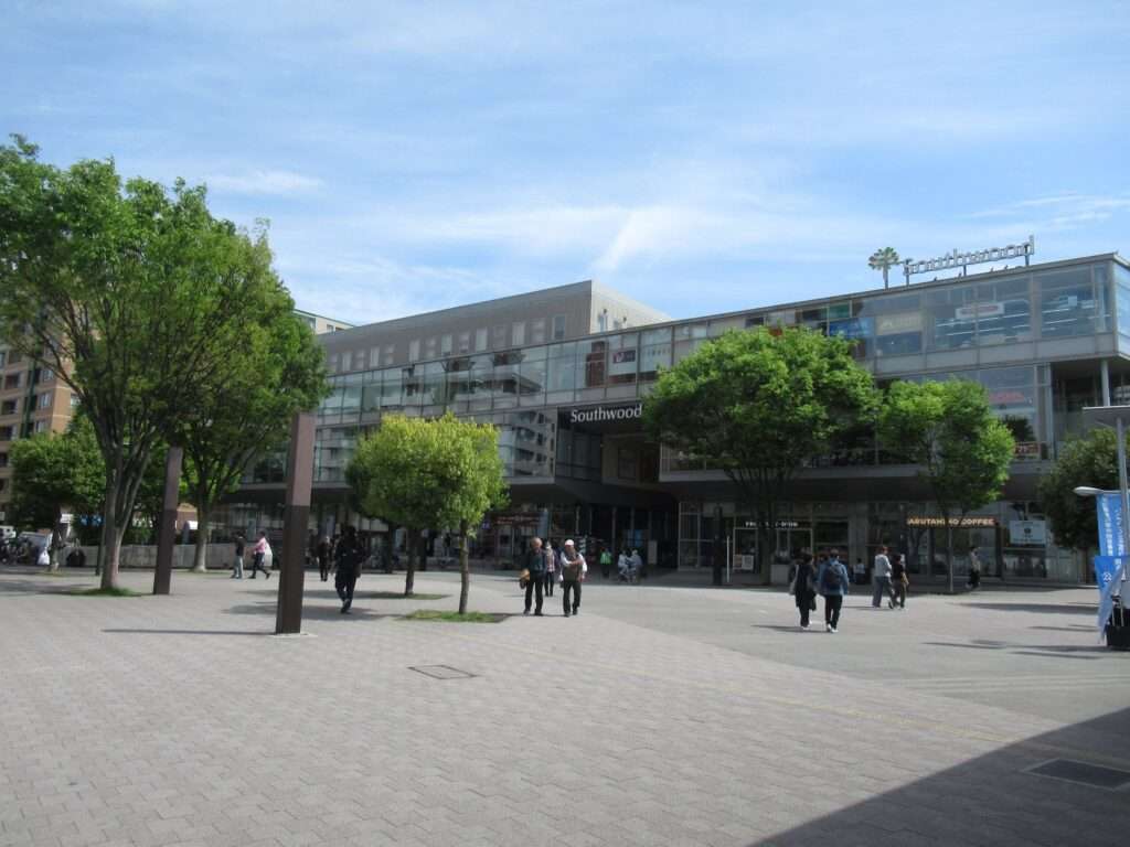 センター南駅(横浜市営地下鉄)