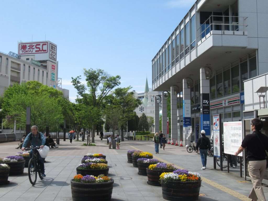 センター南駅(横浜市営地下鉄)