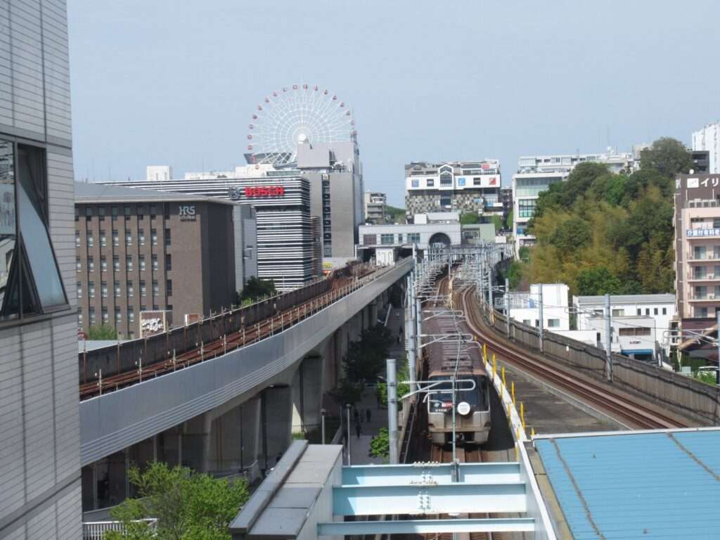 センター南駅(横浜市営地下鉄)