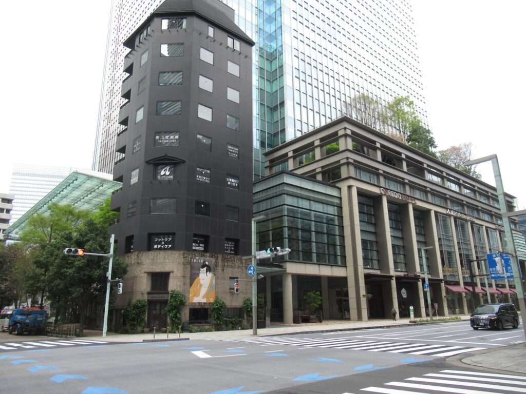 三越前駅(東京メトロ)