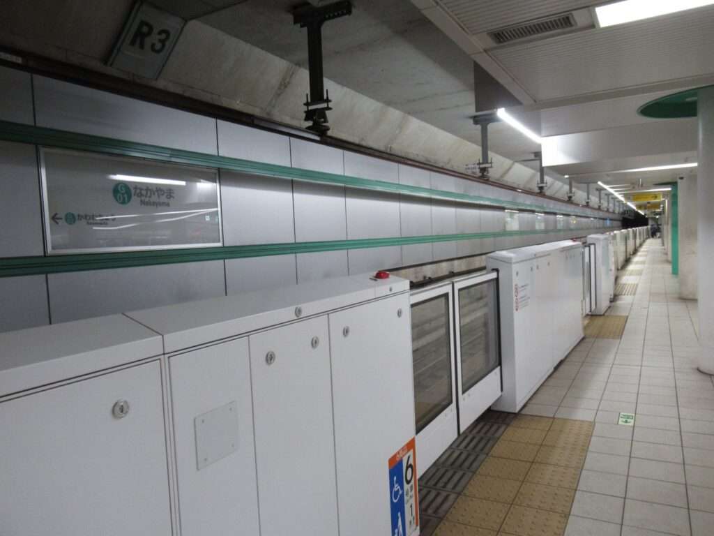 中山駅(横浜市営地下鉄)