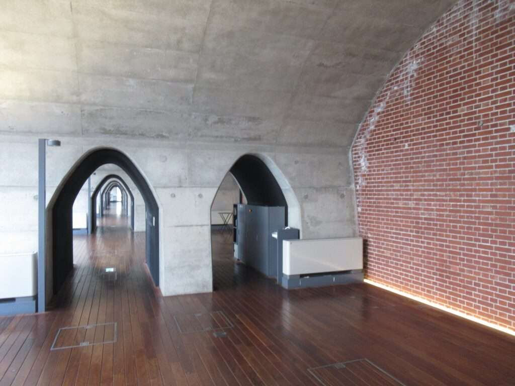 万世橋駅跡(千代田区)