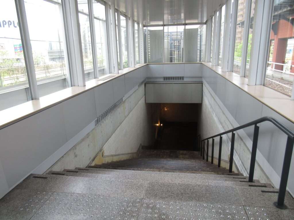 万世橋駅跡(千代田区)