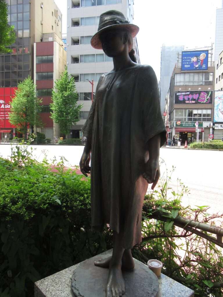 華ごろも@須田町