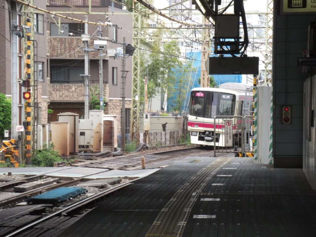 芦花公園駅(京王電鉄)