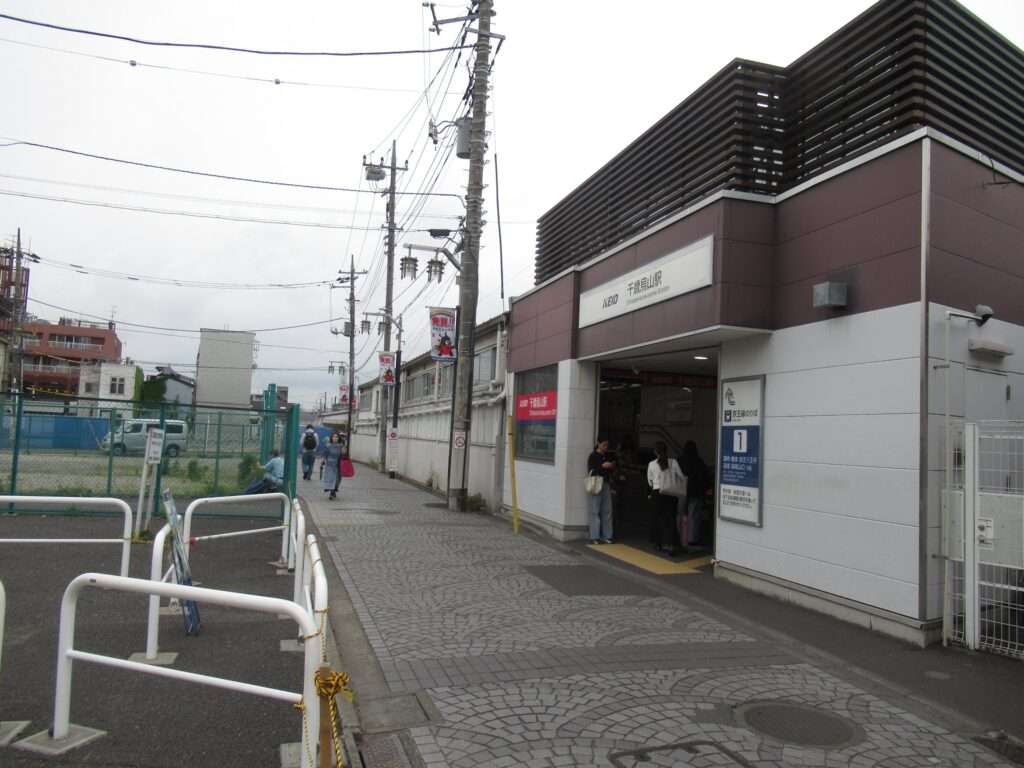 千歳烏山駅(京王電鉄)