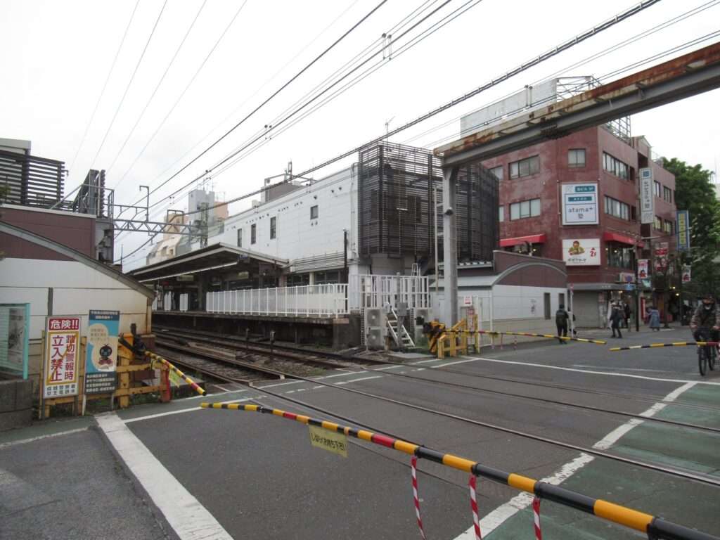 千歳烏山駅(京王電鉄)