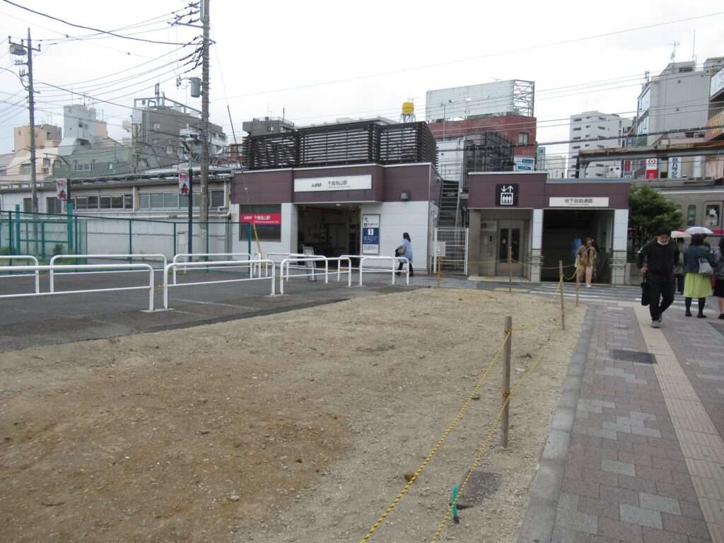 千歳烏山駅(京王電鉄)