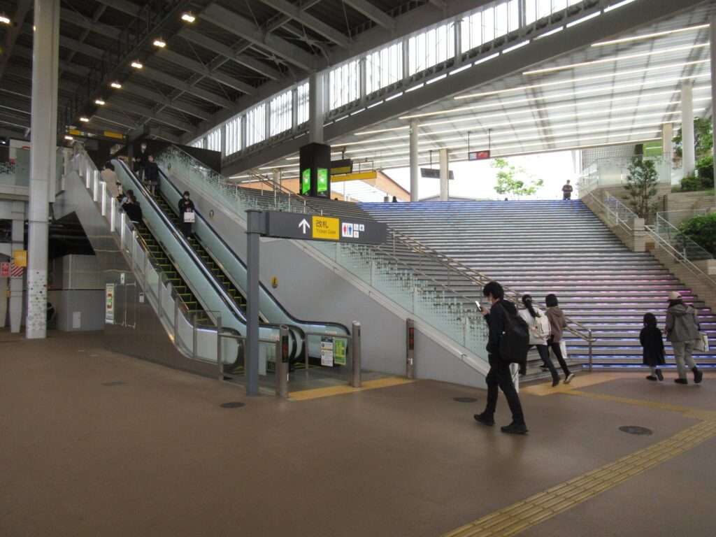 南町田グランベリーパーク駅(東急電鉄)