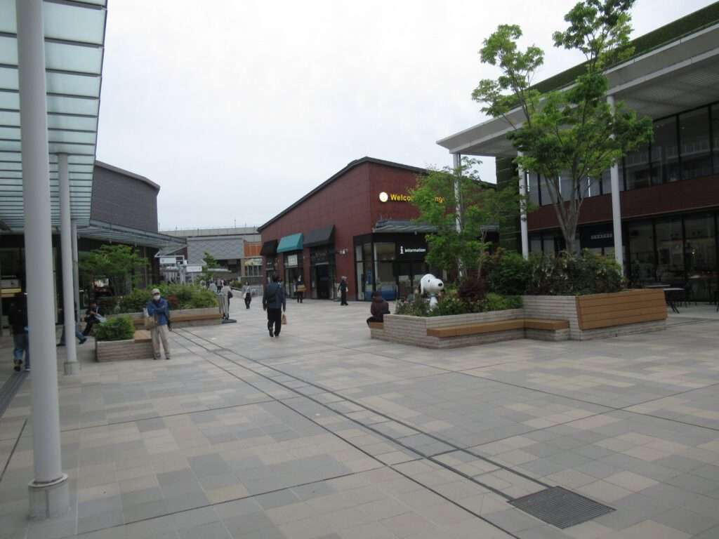 南町田グランベリーパーク駅(東急電鉄)