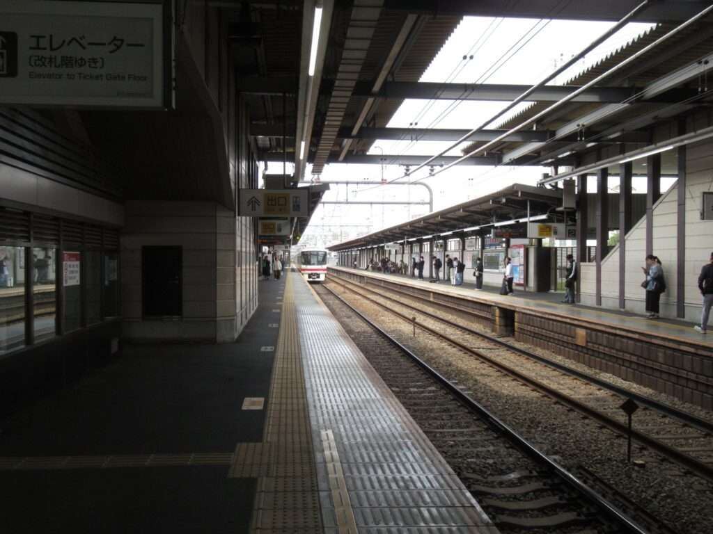 多磨霊園駅(京王電鉄)