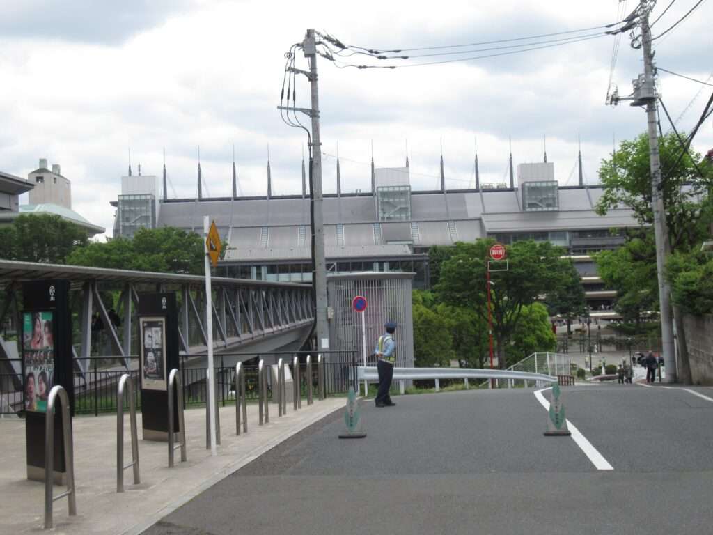 府中競馬正門前駅(京王電鉄)