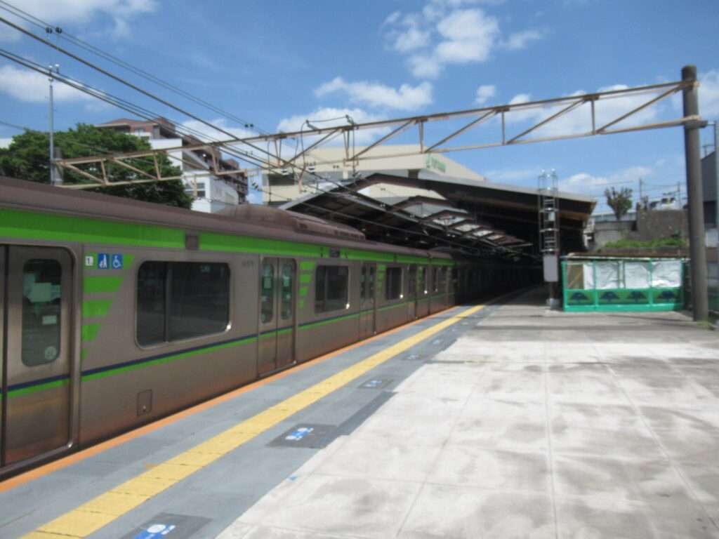 稲城駅(京王電鉄)