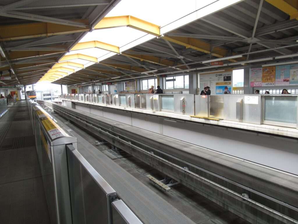 万願寺駅(多摩都市モノレール)