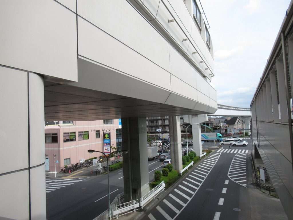 万願寺駅(多摩都市モノレール)
