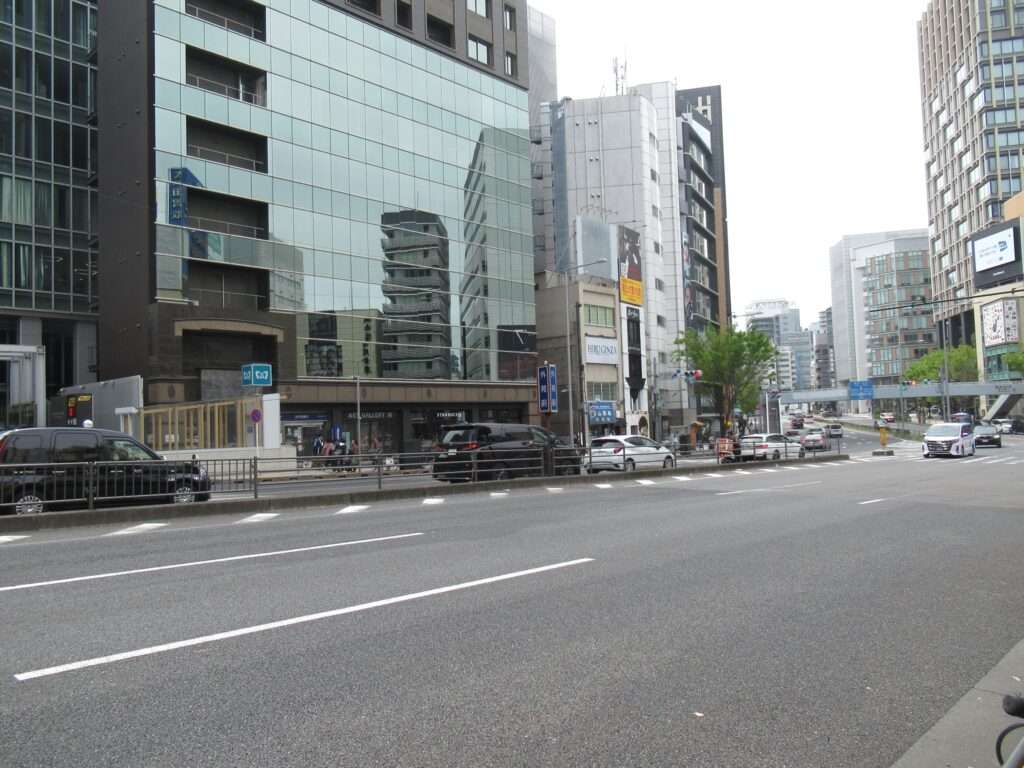 外苑前駅(東京メトロ)