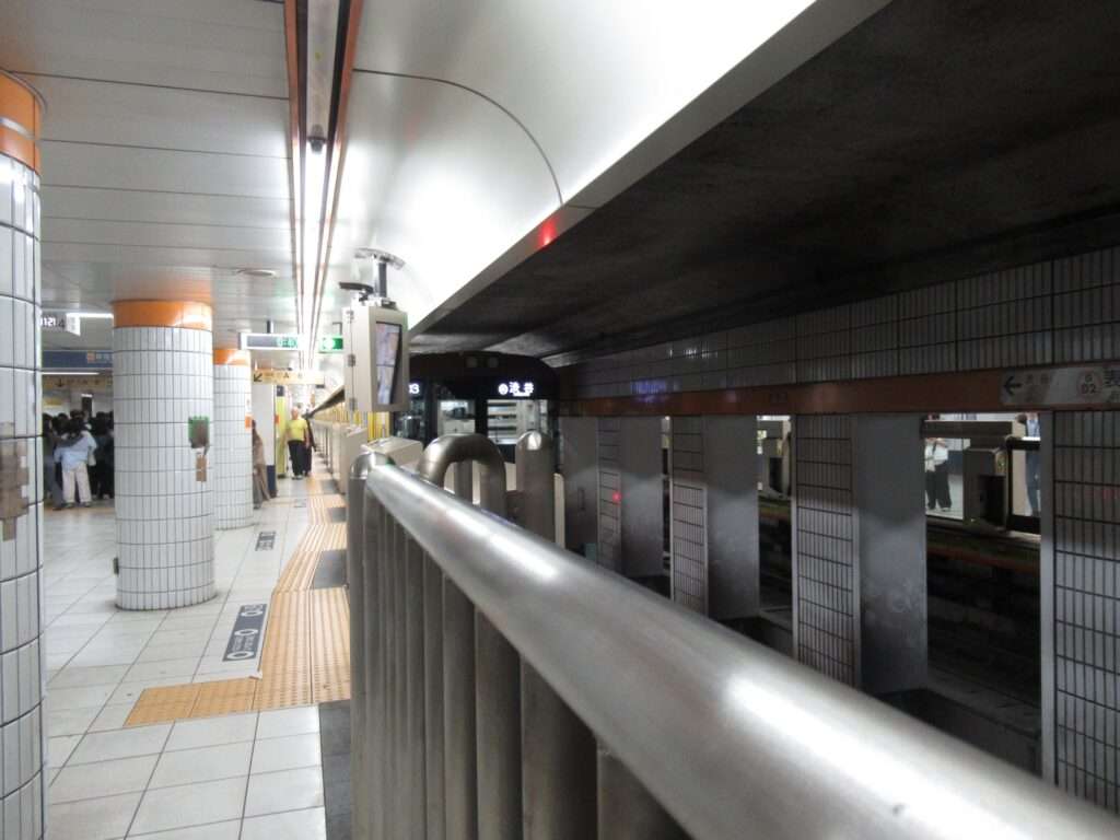表参道駅(東京メトロ)