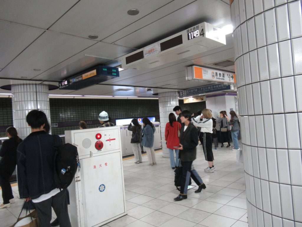 表参道駅(東京メトロ)