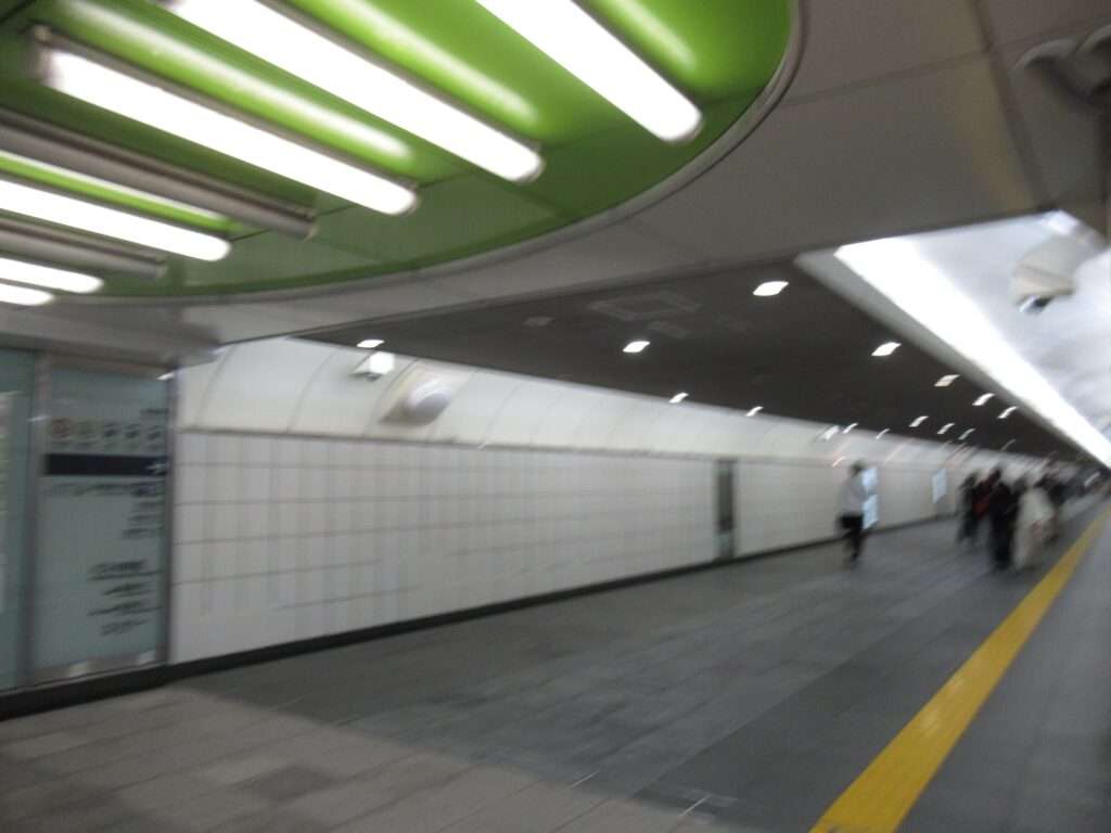 新宿三丁目駅(東京メトロ)