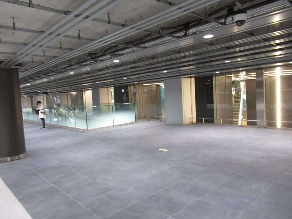 虎ノ門ヒルズ駅(東京メトロ)