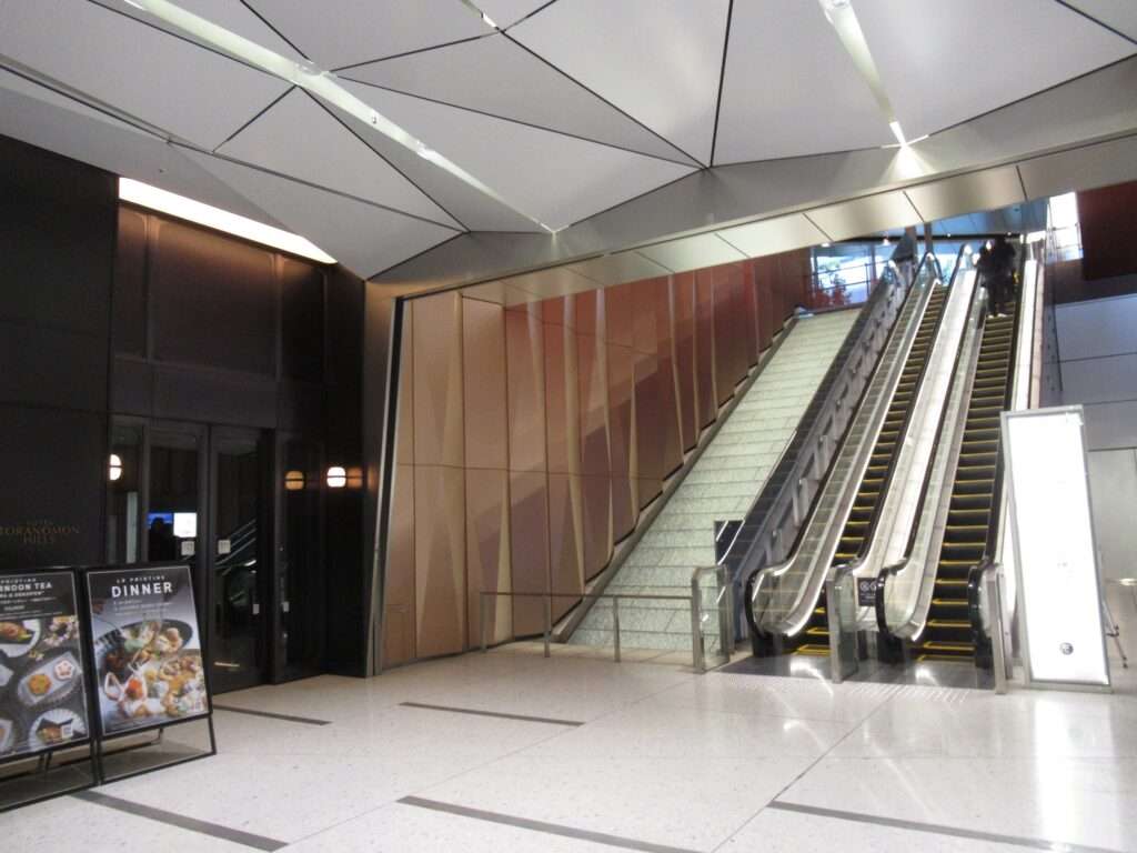 虎ノ門ヒルズ駅(東京メトロ)