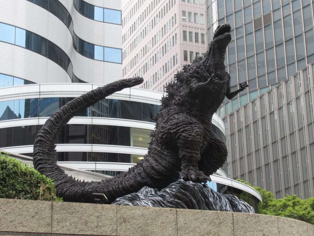 ゴジラ像@日比谷ゴジラスクエア