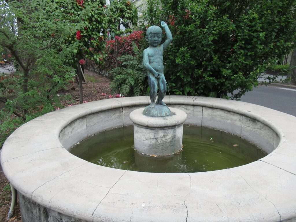 小便小僧@浜町公園