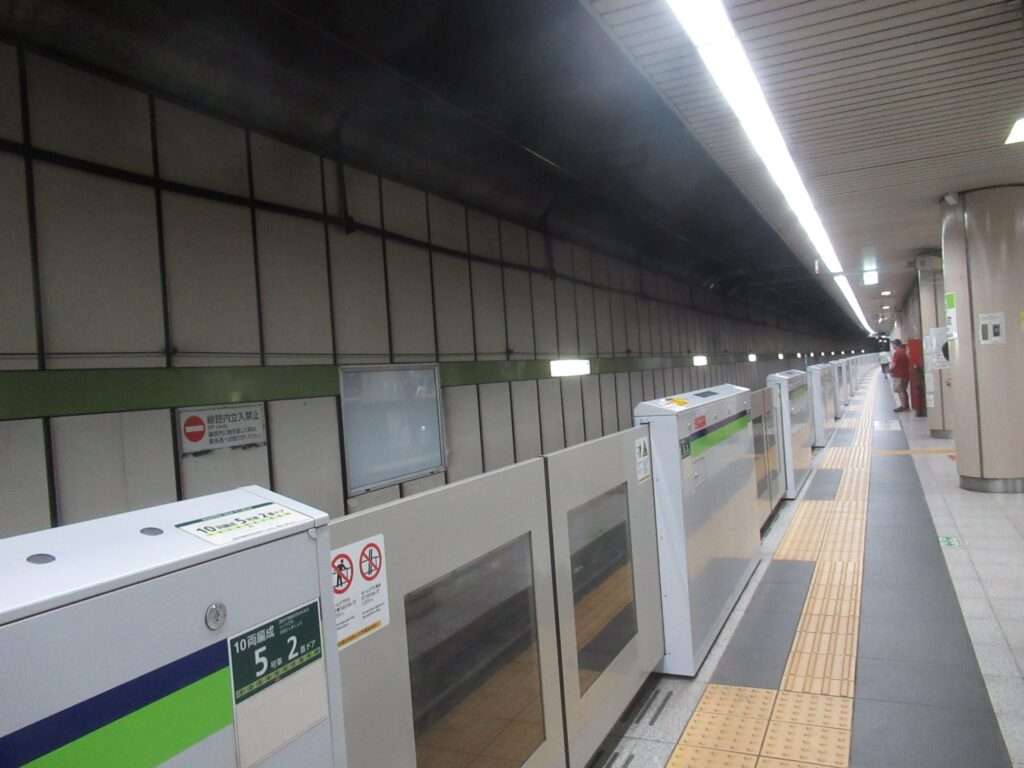 小川町駅(都営地下鉄)