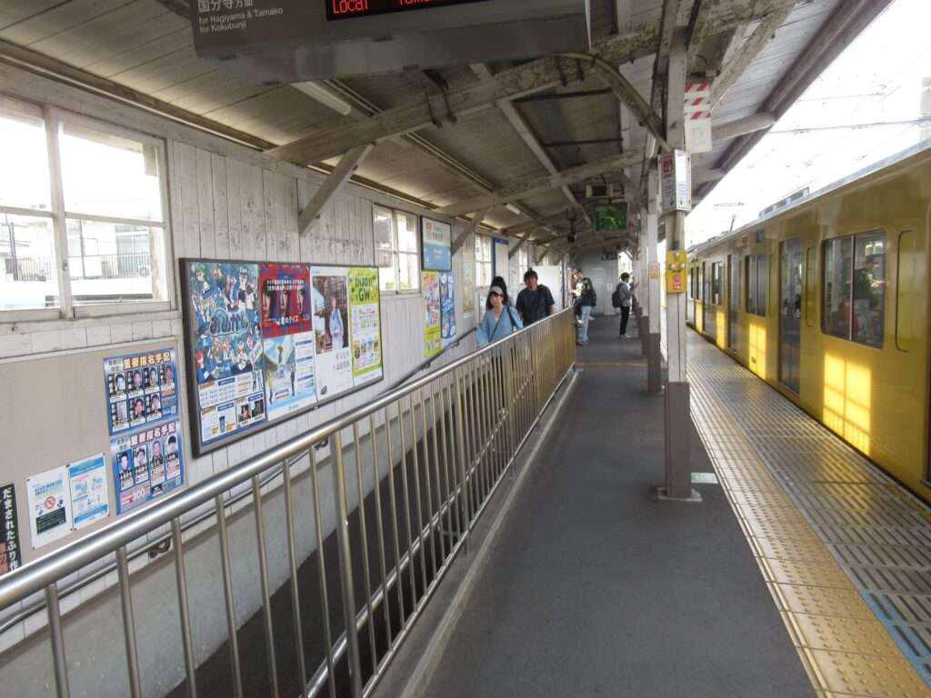 青梅街道駅(西武鉄道)