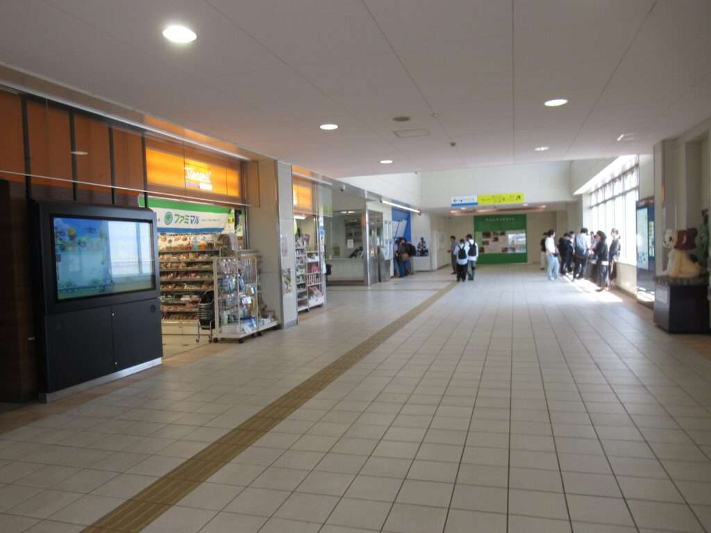 東長崎駅(西武鉄道)