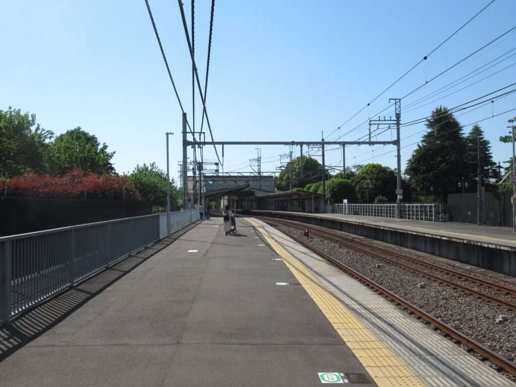 稲荷山公園駅(西武鉄道)