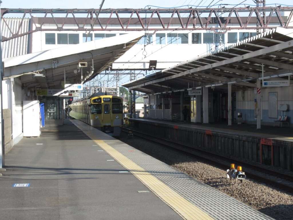 恋ヶ窪駅(西武鉄道)