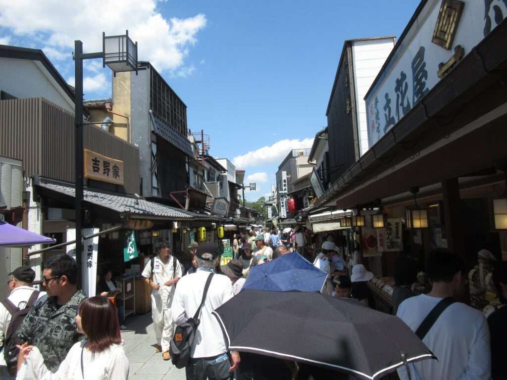 帝釈天参道(葛飾区)